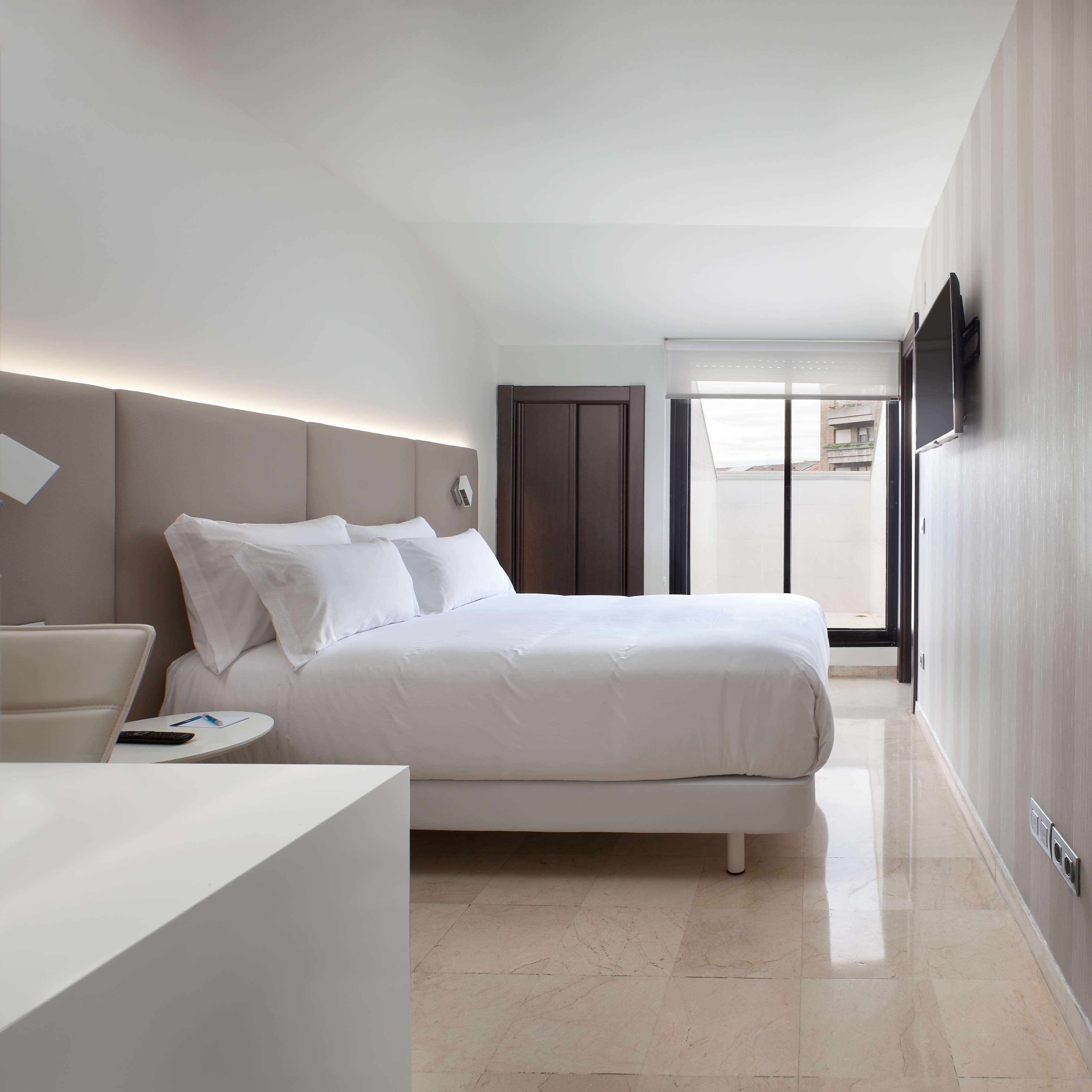 Nh Ciudad De Santander Hotel Екстериор снимка