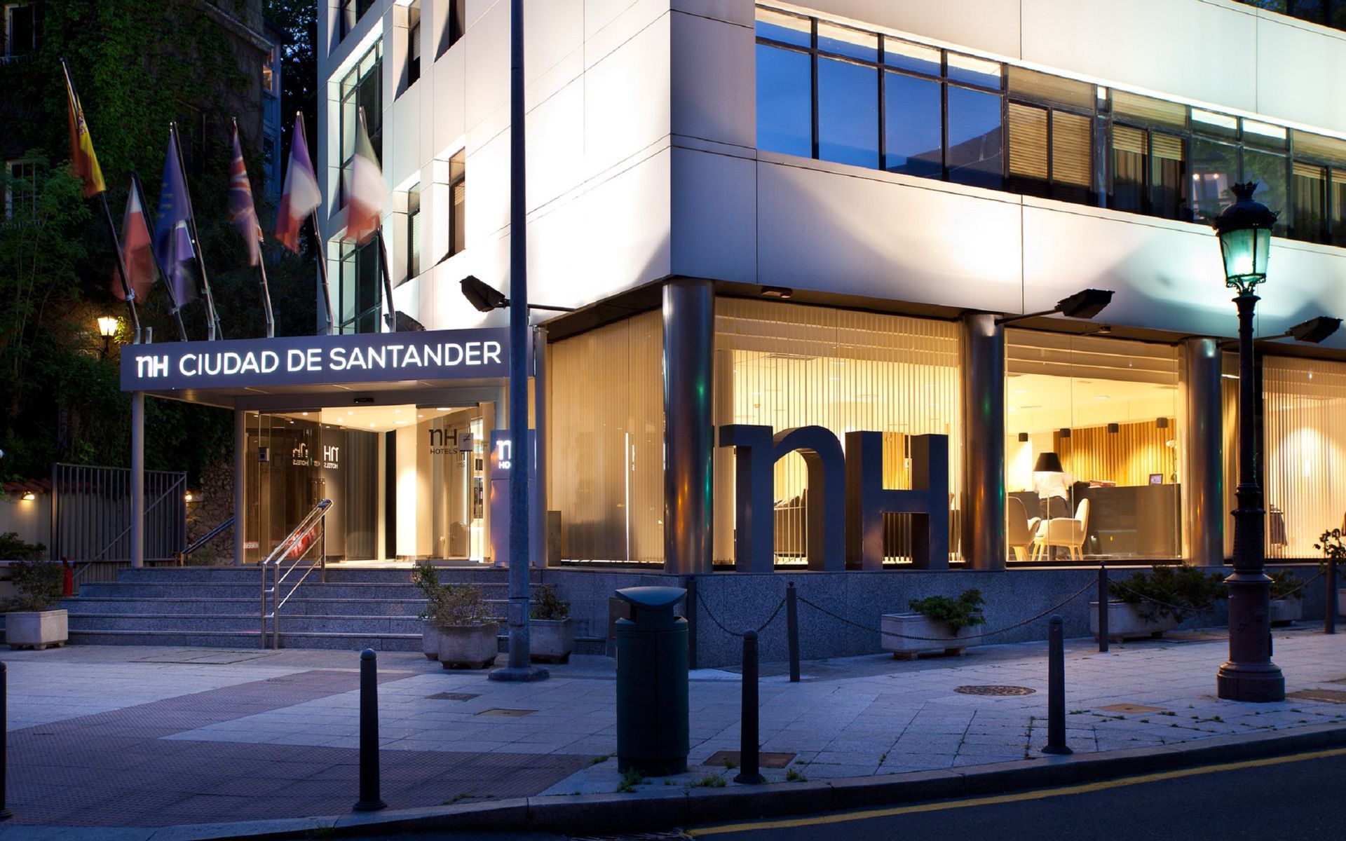 Nh Ciudad De Santander Hotel Екстериор снимка
