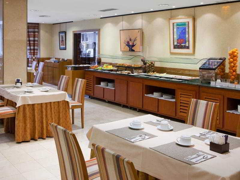 Nh Ciudad De Santander Hotel Екстериор снимка